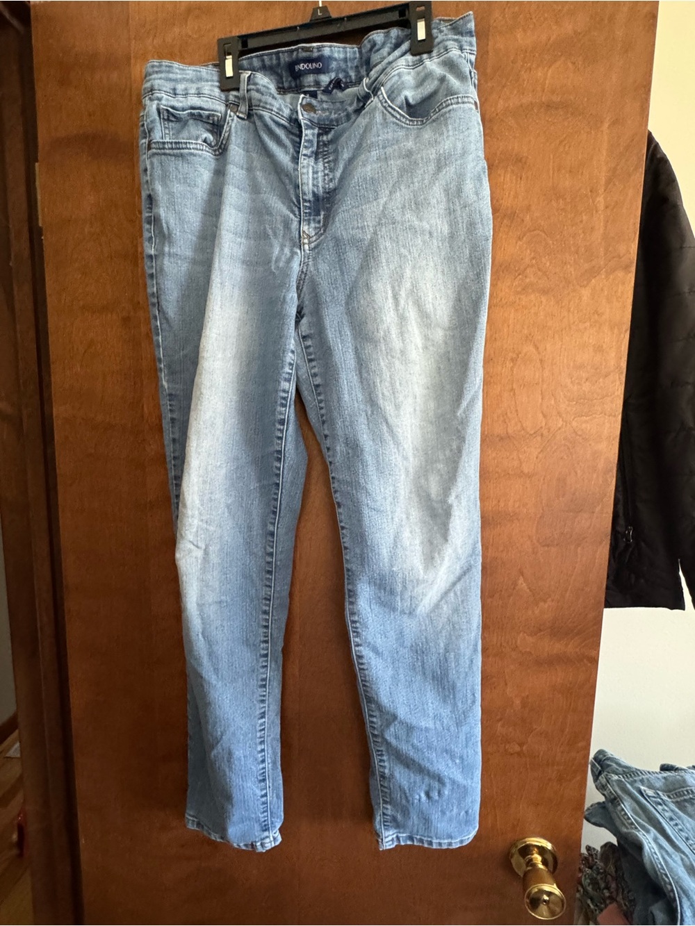 Bandolino Light Blue Straight-Leg Women's Jeans